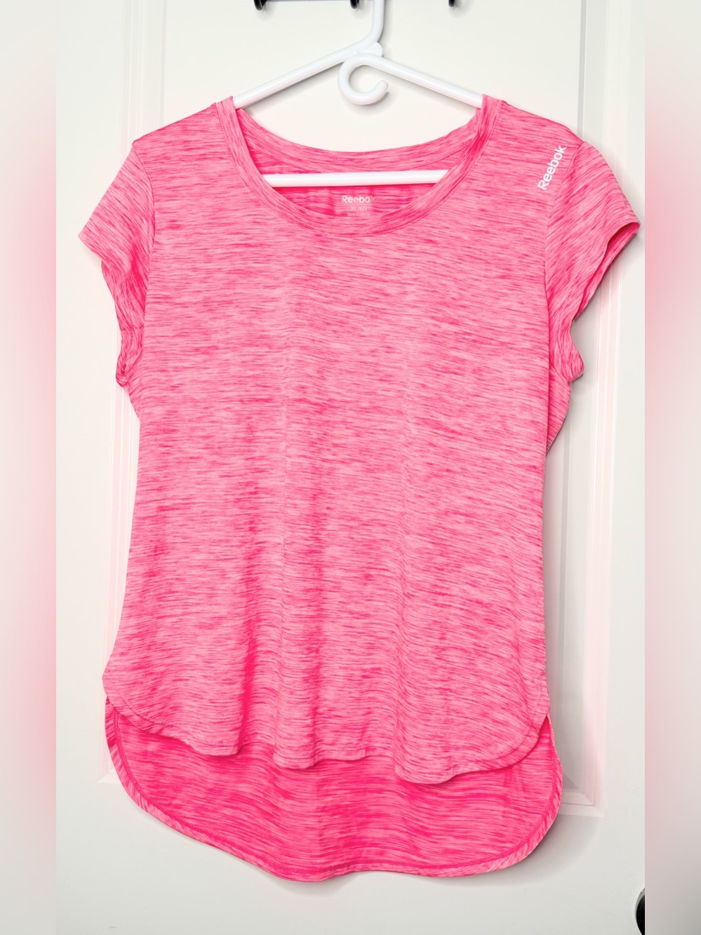 Reebok Womens XL Pink Heather Athletic Shirt High Low Hem Running Workout Top